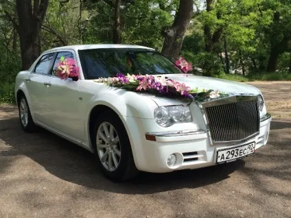 Весільні автомобілі, автомобілі для урочистостей на будь-який смак (смак) Весільні автомобілі, автомобілі для урочистостей на будь-який смак