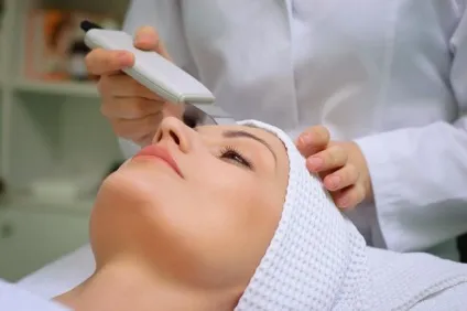 Ультразвуковий ліфтинг особи ефективність, ціни, відгуки