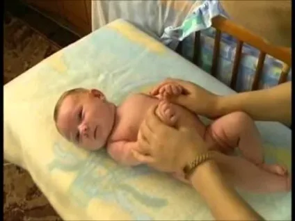 Догляд за місячною дитиною