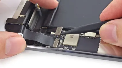 Заміна акумулятора на ipad mini 3