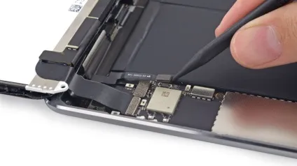 Заміна акумулятора на ipad mini 3