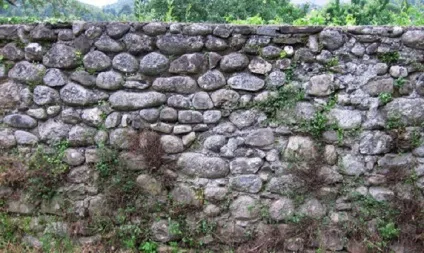 Паркани з кругляка (паркани з гальки) Паркани з кругляка