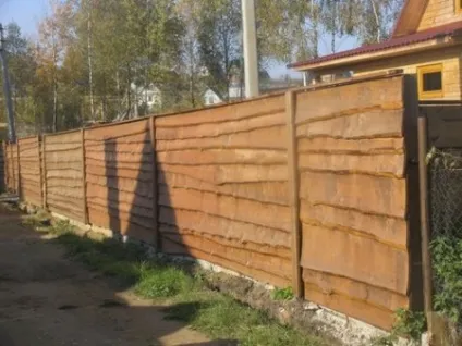 Огорожа з необрізної дошки своїми руками, будівельний портал (паркан) Огорожа з необрізної дошки своїми руками, будівельний портал