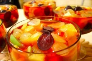 Желе з фруктами - смачно і корисно (фруктами) Желе з фруктами - смачно і корисно