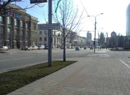 Жителі донецька живемо як на вокзалі - все чекаємо чогось на валізах суспільство newsland - (жителі донецька: живемо як на вокзалі - все чекаємо чогось на валізах) Жителі донецька живемо як на вокзалі - все чекаємо чогось на валізах суспільство newsland -