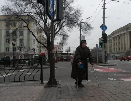 Жителі донецька живемо як на вокзалі - все чекаємо чогось на валізах суспільство newsland - (свіжі новини) Жителі донецька живемо як на вокзалі - все чекаємо чогось на валізах суспільство newsland -