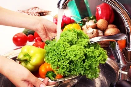 8 Лайфхак, як зберегти продукти для пікніка свіжими - поради - карта пікніків «borjomi» (spring) 8 Лайфхак, як зберегти продукти для пікніка свіжими - поради - карта пікніків «borjomi»