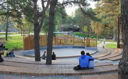 Червоні вітрила в Черкасах - прекрасне місце для відпочинку (Воронежі) Червоні вітрила в Черкасах - прекрасне місце для відпочинку