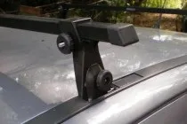 Багажники на інтегровані рейлінги без просвіту (рейлінги) Багажники на інтегровані рейлінги без просвіту