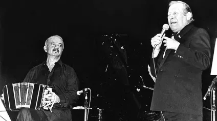 Астор П'яццолла батько танго «для вуха», hasta pronto (astor piazzolla) Астор П'яццолла батько танго «для вуха», hasta pronto