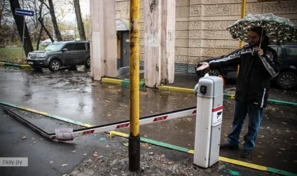 Безкоштовна парковка де паркувати машини безкоштовно, газу ру (парковка) Безкоштовна парковка де паркувати машини безкоштовно, газу ру