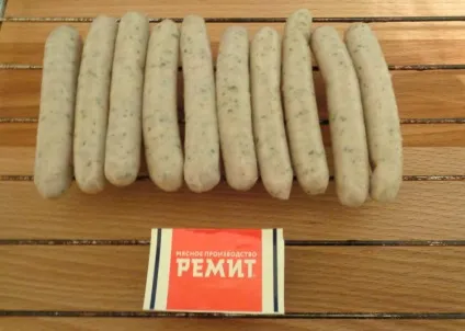 Баварські ковбаски з картоплею в духовці - прості рецепти (баварські) Баварські ковбаски з картоплею в духовці - прості рецепти