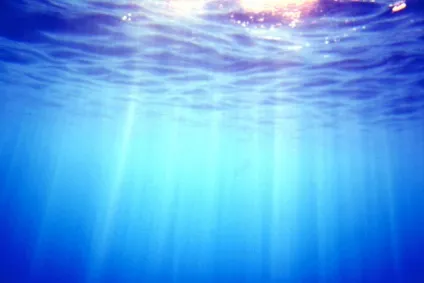 Велика (велика) синя діра або great blue hole в Белізі; блакитна діра в Дахабі (Єгипет); блакитна