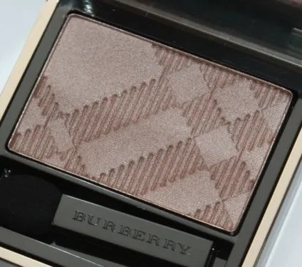 Burberry sheer eye shadow №09 rosewood відгук, макіяж, elia chaba (shadow) Burberry sheer eye shadow №09 rosewood відгук, макіяж, elia chaba
