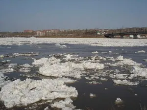 Що таке льодохід і повінь питання юного натураліста (льодохід) Що таке льодохід і повінь питання юного натураліста