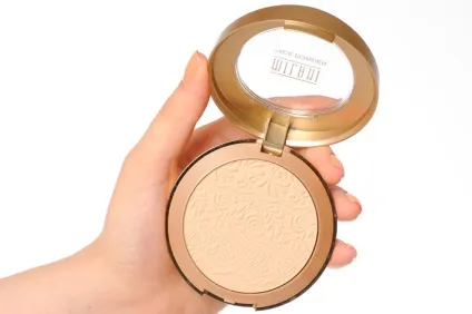 Квітковий настрій огляд бюджетної косметики milani, makeupmania (Bella Eyes Powder) Квітковий настрій огляд бюджетної косметики milani, makeupmania