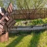 Декоративна млин для саду (41 фото) дерев'яні садові будиночки, вироби, креслення, фото і відео (млин для саду декоративна будиночки креслення вироби) Декоративна млин для саду (41 фото) дерев'яні садові будиночки, вироби, креслення, фото і відео