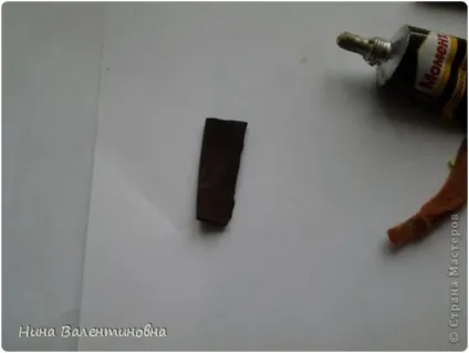 Декорування пляшки шкірою