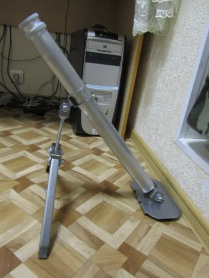 Діюча модель міномета