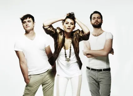 Dragonette - біографія і сім'я