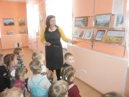 Екскурсія на виставку картин самодіяльних художників в рамках проекту «я малюю, як хочу» (школи) Екскурсія на виставку картин самодіяльних художників в рамках проекту «я малюю, як хочу»