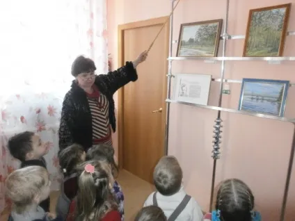 Екскурсія на виставку картин самодіяльних художників в рамках проекту «я малюю, як хочу» (уроки) Екскурсія на виставку картин самодіяльних художників в рамках проекту «я малюю, як хочу»