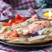 Форель з рисом запечена в пергаменті рецепт з фотографіями (рисом) Форель з рисом запечена в пергаменті рецепт з фотографіями