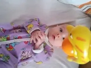 Ігри з дитиною в 2 місяці - чим зайняти малюка (місяці) Ігри з дитиною в 2 місяці - чим зайняти малюка