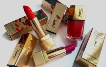 Губна помада yves saint laurent лак і матова, палітра відтінків, відгуки (laurent) Губна помада yves saint laurent лак і матова, палітра відтінків, відгуки