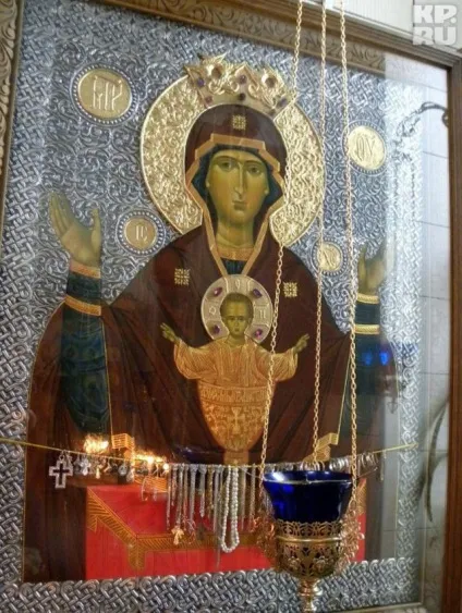 Ікона Пресвятої Богородиці - Невипивана чаша історія і значення, ніж допомагає (значення) Ікона Пресвятої Богородиці - Невипивана чаша історія і значення, ніж допомагає