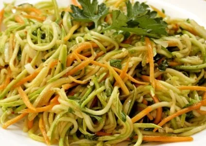Кабачки по корейськи - рецепти як приготувати кабачки по-корейськи смачно і просто (кабачки) Кабачки по корейськи - рецепти як приготувати кабачки по-корейськи смачно і просто