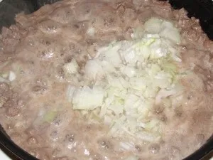 Яловичина тушкована з помідорами (страви з яловичини) Яловичина тушкована з помідорами