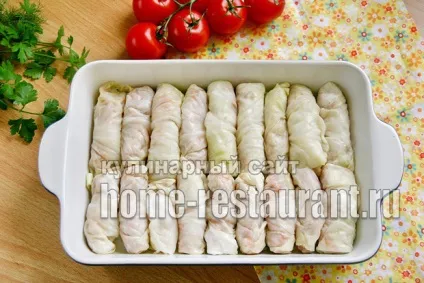 Голубці в духовці в томатно-сметанному соусі рецепт з фото (духовці) Голубці в духовці в томатно-сметанному соусі рецепт з фото