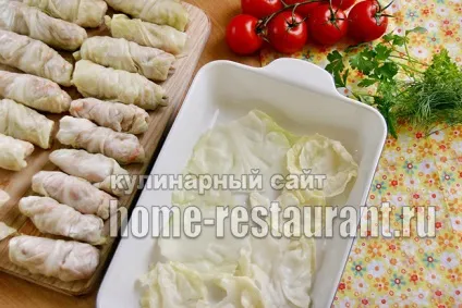 Голубці в духовці в томатно-сметанному соусі рецепт з фото (соусі) Голубці в духовці в томатно-сметанному соусі рецепт з фото
