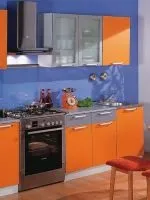 Які штори підійдуть до зелених шпалерах