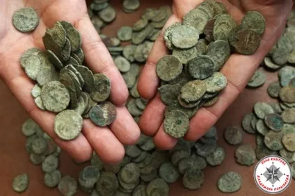 Як шукати скарби в лісі