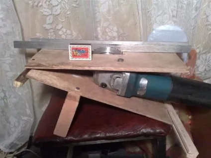 Як виготовити для болгарки стійку своїми руками різними способами (болгарки своїми руками) Як виготовити для болгарки стійку своїми руками різними способами