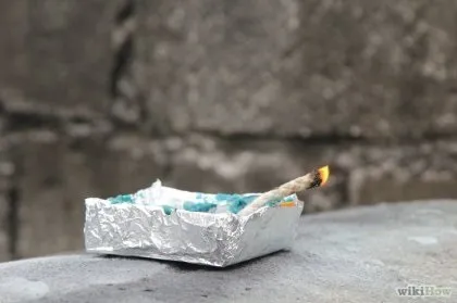 Як зробити димову бомбу