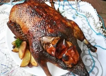 Гусь в духовці з яблуками покроковий рецепт з фото, океан дрібниць (гусак) Гусь в духовці з яблуками покроковий рецепт з фото, океан дрібниць