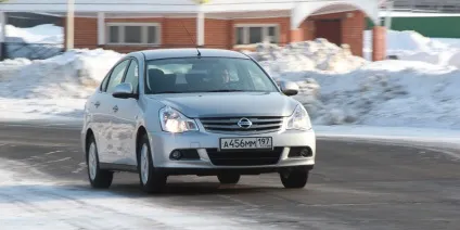 Ігноруємо українські дороги з новим седаном nissan almera (тест-драйв відео) Ігноруємо українські дороги з новим седаном nissan almera