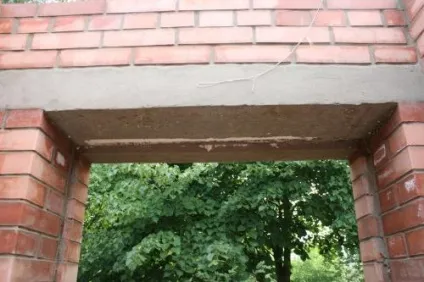 Як зробити перемичку над вікном або дверима