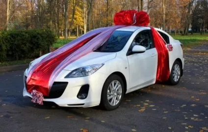Як вибрати подарунок на весілля ідеї універсальних і оригінальних подарунків молодятам (молодятам) Як вибрати подарунок на весілля ідеї універсальних і оригінальних подарунків молодятам