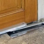 Як виконується ремонт доводчика двері своїми руками, гід по дверях (двері) Як виконується ремонт доводчика двері своїми руками, гід по дверях