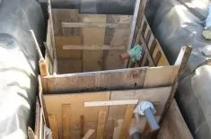 Як забетонувати вигрібну яму будівництво вигреба з монолітного бетону
