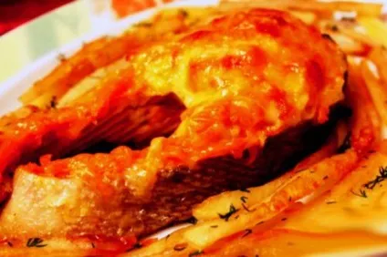 Як запекти стейки кети з картоплею в духовці, рецепт з фото (кети) Як запекти стейки кети з картоплею в духовці, рецепт з фото