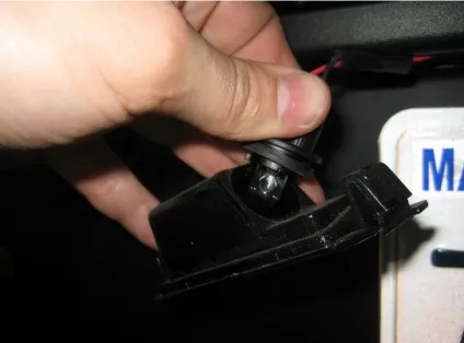Як замінити лампу в підсвічування номера kia rio, hyundai по-російськи (лампу підсвічування номера) Як замінити лампу в підсвічування номера kia rio, hyundai по-російськи