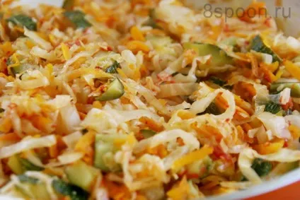 Капуста тушкована з кабачками рецепт, який вас 100% порадує! 8 ложок (кабачками) Капуста тушкована з кабачками рецепт, який вас 100% порадує! 8 ложок