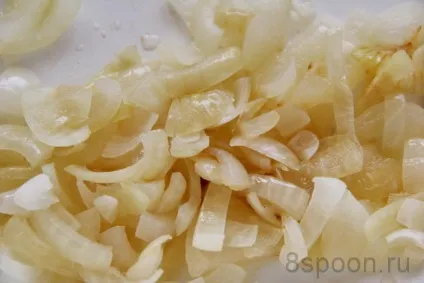 Капуста тушкована з кабачками рецепт, який вас 100% порадує! 8 ложок (натираємо крупній тертці) Капуста тушкована з кабачками рецепт, який вас 100% порадує! 8 ложок