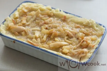 Картопляна запіканка з кальмарами
