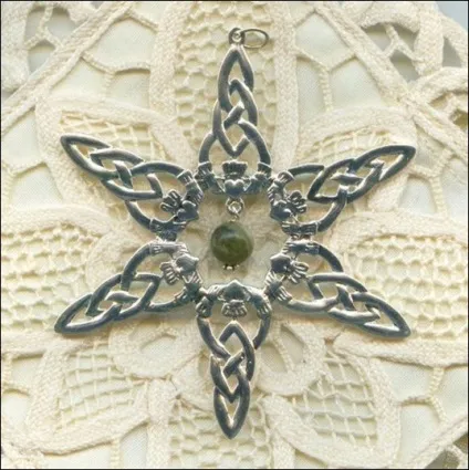 Кладдахское кільце легенда ірландії, one of lady - журнал для жінок (говорить власник кільця) Кладдахское кільце легенда ірландії, one of lady - журнал для жінок